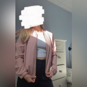 Blouse/blazer. Portée deux fois. Business casual.